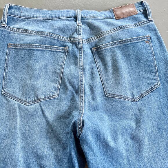Madewell The High Rise Slim Boy Jean Medium Wash Distressed Size 31 - Picture 7 of 13